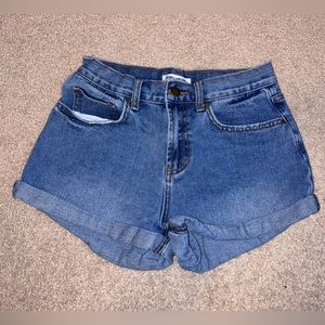 Women’s Jean Shorts! Brand: Billabong - Size: 27 - Color: Medium Wash